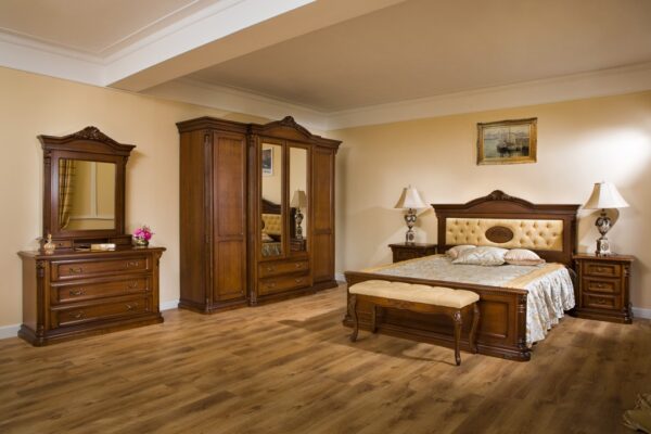 Dormitor Goldstone din lemn masiv